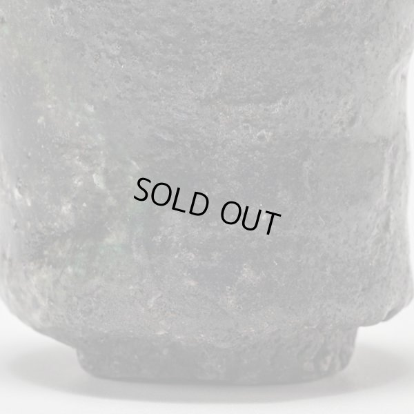 画像13: 市野貴信　黒炭化ぐい呑　35