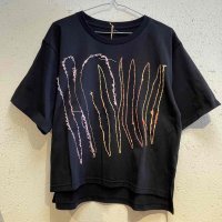 刺繍Tシャツ　２
