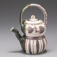 絵織部手付酒器